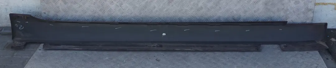 Nakładka listwa na próg lewy do BMW E60 LCI o numerze 0422464 BMW E60 LCI Nakładka listwa na próg lewy - SKU 0422464-BAR - Numer Części 0422464