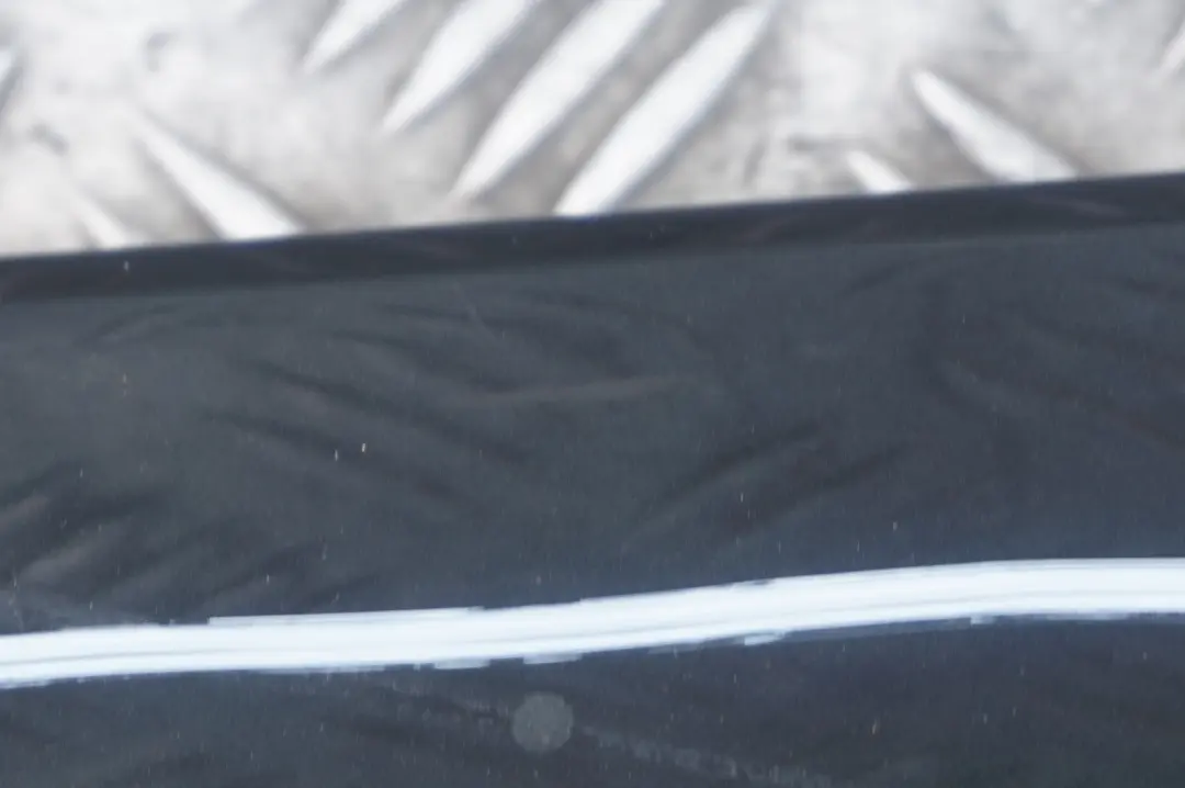 Nakładka listwa lewa na próg lewy do BMW E60 LCI o numerze 0422464 BMW E60 LCI Nakładka listwa lewa na próg lewy - SKU 0422464-BS1 - Numer Części 0422464