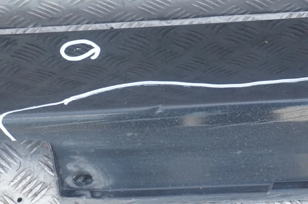 BMW E60 LCI Nakładka listwa lewa na próg lewy - SKU 0422464-BS1 - Numer Części 0422464