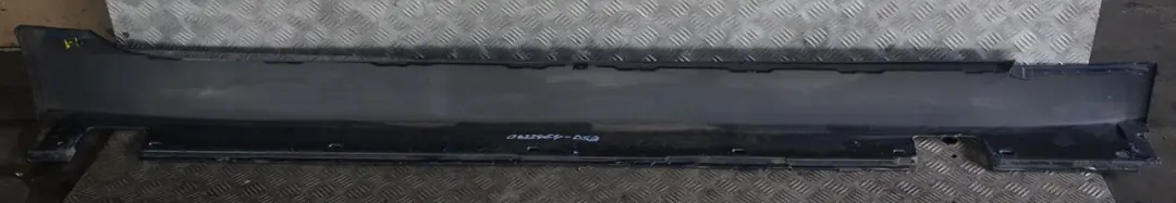 BMW E60 LCI Cubre Umbral de Puerta Faldon Lateral Izquierdo Tiefseeblau Azul A76 - SKU 0422464-DSB - Número de pieza 0422464