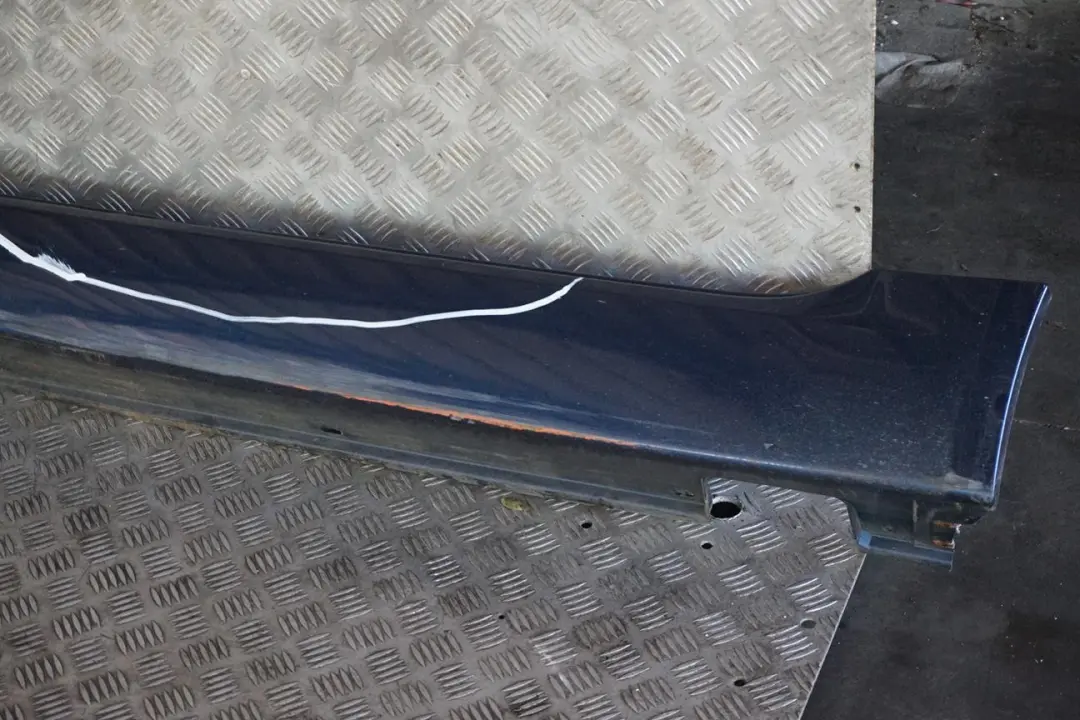 BMW E60 LCI Nakładka listwa lewa na próg lewy - SKU 0422464-DSB1 - Numer Części 0422464