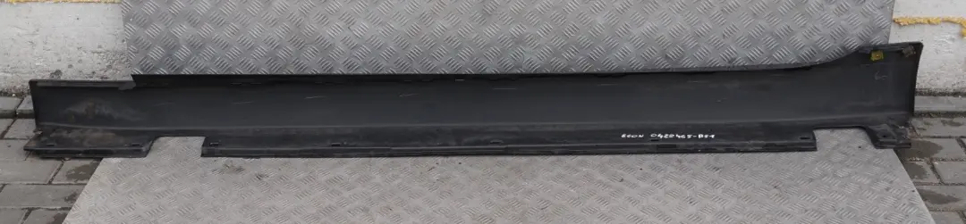 BMW E60N E61N LCi 1 Zócalo Cubierta Falda Lateral Derecha Negro Zafiro - SKU 0422465-BS1 - Número de pieza 0422465