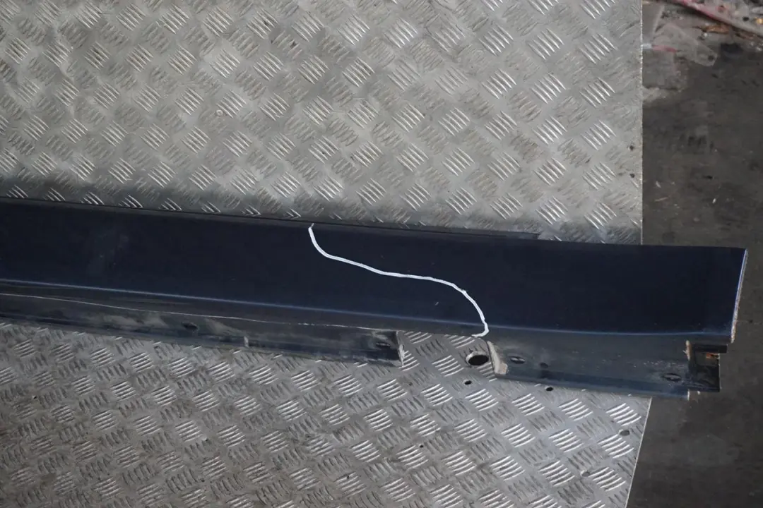 BMW 5 E60 E61 LCI 2 Door Sill Cover Side Skirt Right O/S Tiefseeblau Blue - A76 - SKU 0422465-DSB2 - Part number 0422465