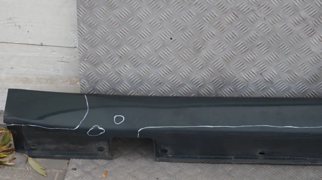 BMW E60 E61 LCI Door Sill Cover Side Skirt Right O/S Tiefgruen Deep Green - SKU 0422465-TG - Part number 0422465