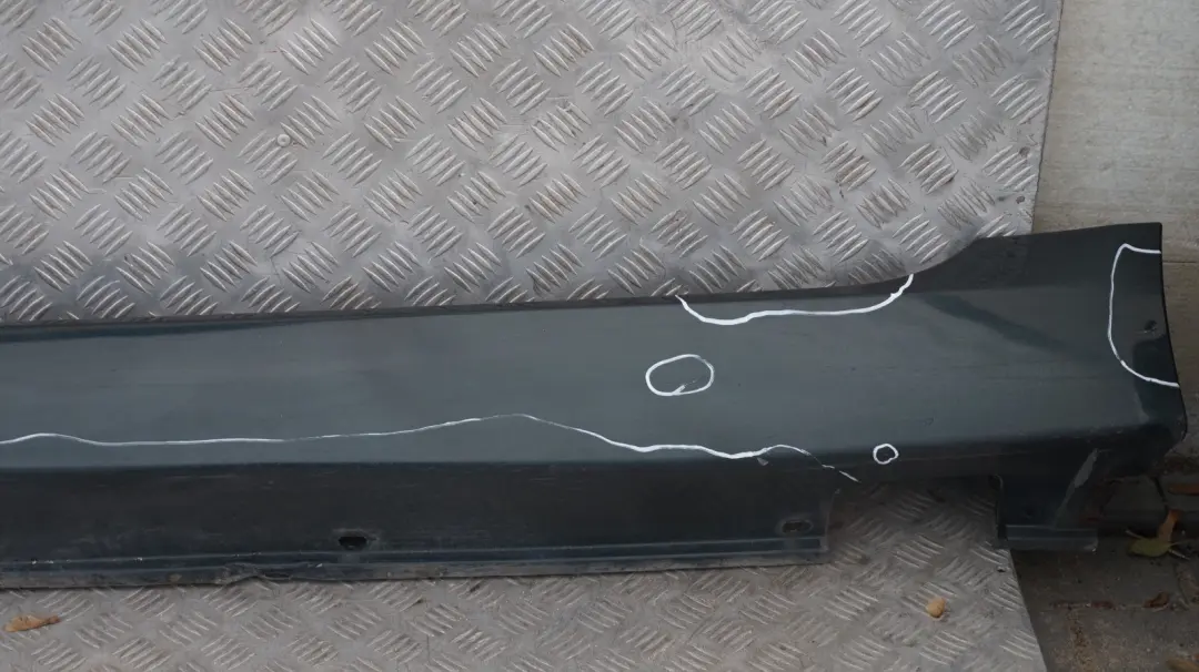 BMW E60 E61 LCI Door Sill Cover Side Skirt Right O/S Tiefgruen Deep Green - SKU 0422465-TG - Part number 0422465
