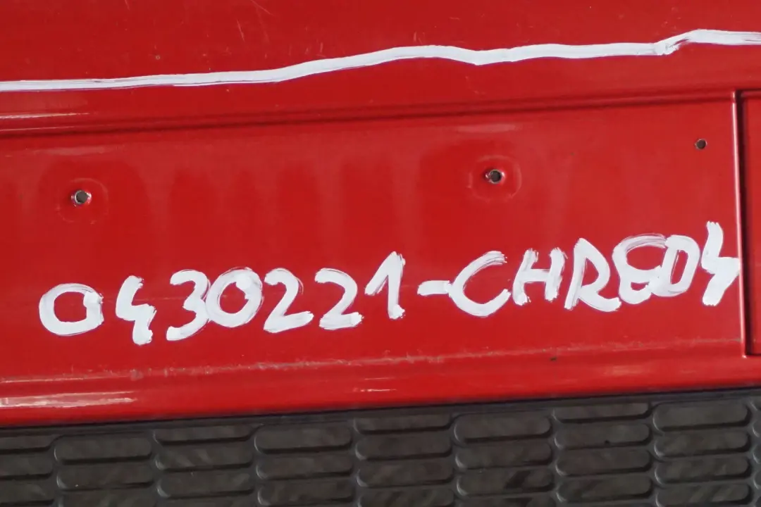 Stossfänger Vorn Chili Red Rot - 851 für BMW Mini R55 R56 R57 Cooper mit Teilenummer 0430221 BMW Mini R55 R56 R57 Cooper Stossfänger Vorn Chili Red Rot - 851 - SKU 0430221-CHRED4 - Teilenummer 0430221