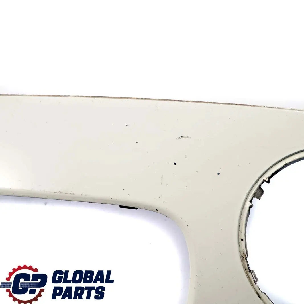 Blende Abdeckung Vorne Links White Weiss 2753657 für Mini Cooper One R55 R56 mit Teilenummer 430223 Mini Cooper One R55 R56 Blende Abdeckung Vorne Links White Weiss 2753657 - SKU 0430223-PW3 - Teilenummer 430223