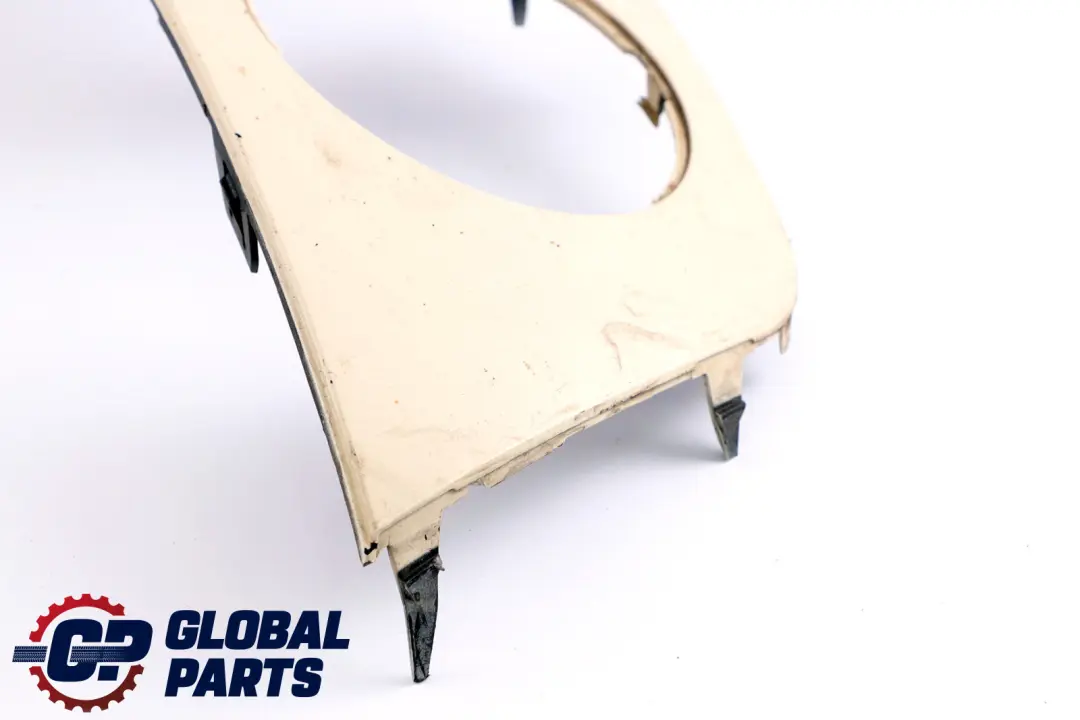 Blende Vorne Rechts Pepper White Weiss für Mini Cooper R55 R56 R57 mit Teilenummer 0430226 Mini Cooper R55 R56 R57 Blende Vorne Rechts Pepper White Weiss - SKU 0430226-PW1 - Teilenummer 0430226