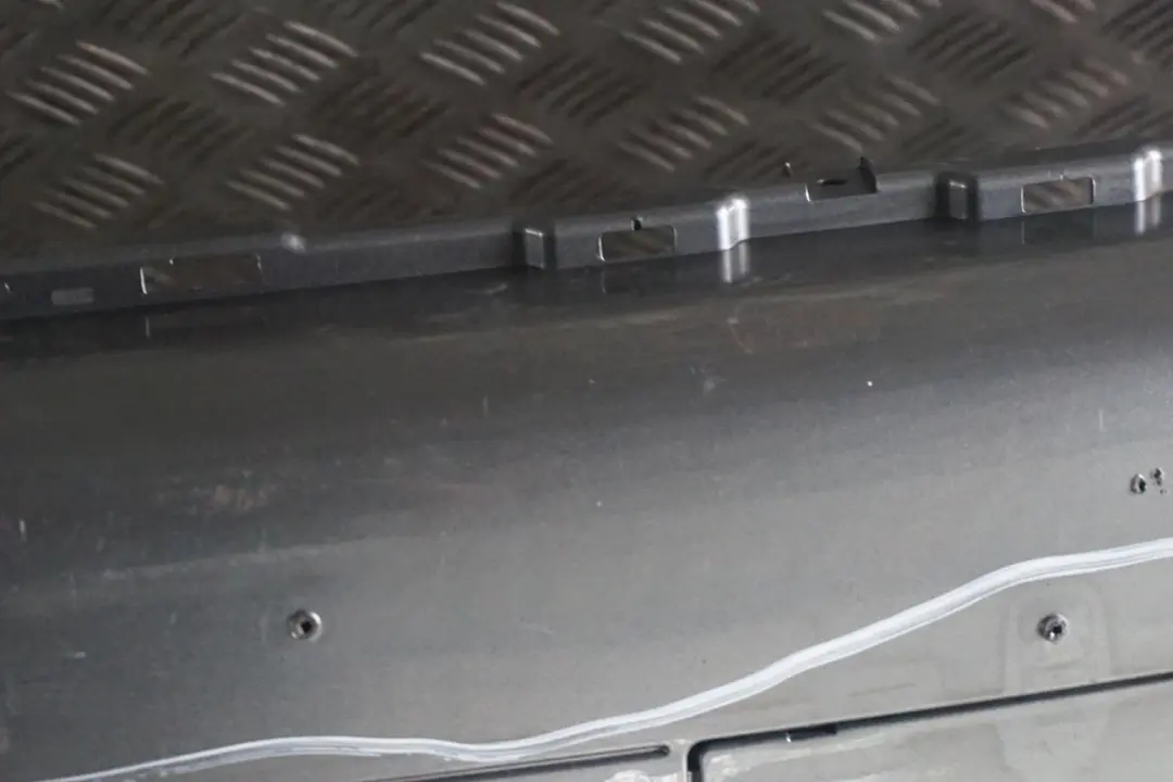 Choc-Receveur Avant Sombre Argent Metallique 871 pour Mini R55 R56 1 COOPER S à propos du numéro de pièce 0430242 Mini R55 R56 1 COOPER S Choc-Receveur Avant Sombre Argent Metallique 871 - SKU 0430242-DS1 - Numéro de pièce 0430242