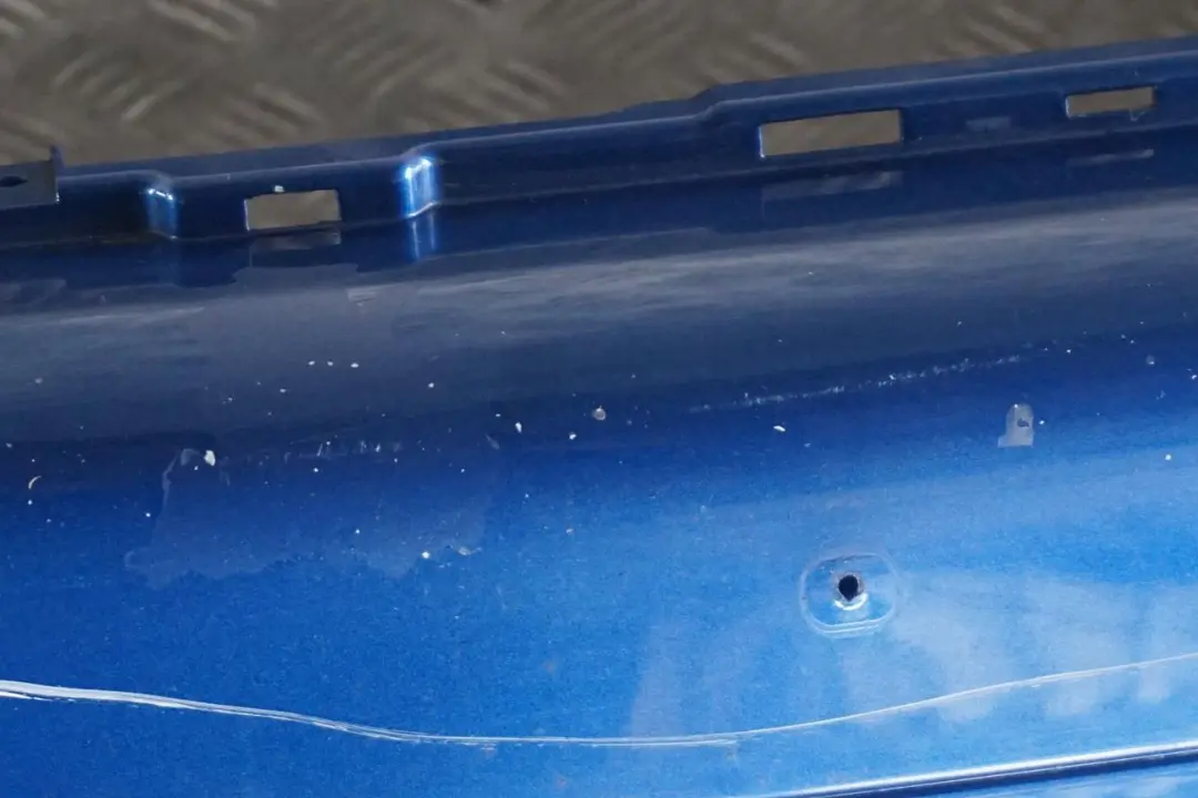 Stossfänger Vorn Lightning Blue Blau - A63 für BMW Mini R55 R56 R57 Cooper S mit Teilenummer 0430242 BMW Mini R55 R56 R57 Cooper S Stossfänger Vorn Lightning Blue Blau - A63 - SKU 0430242-LB1 - Teilenummer 0430242