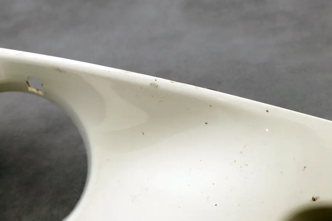 Front Bumper Trim Panel Right O/S White 2751564 to Mini Cooper S R55 R56 with Part number 0430244 Mini Cooper S R55 R56 Front Bumper Trim Panel Right O/S White 2751564 - SKU 0430244-WHI - Part number 0430244