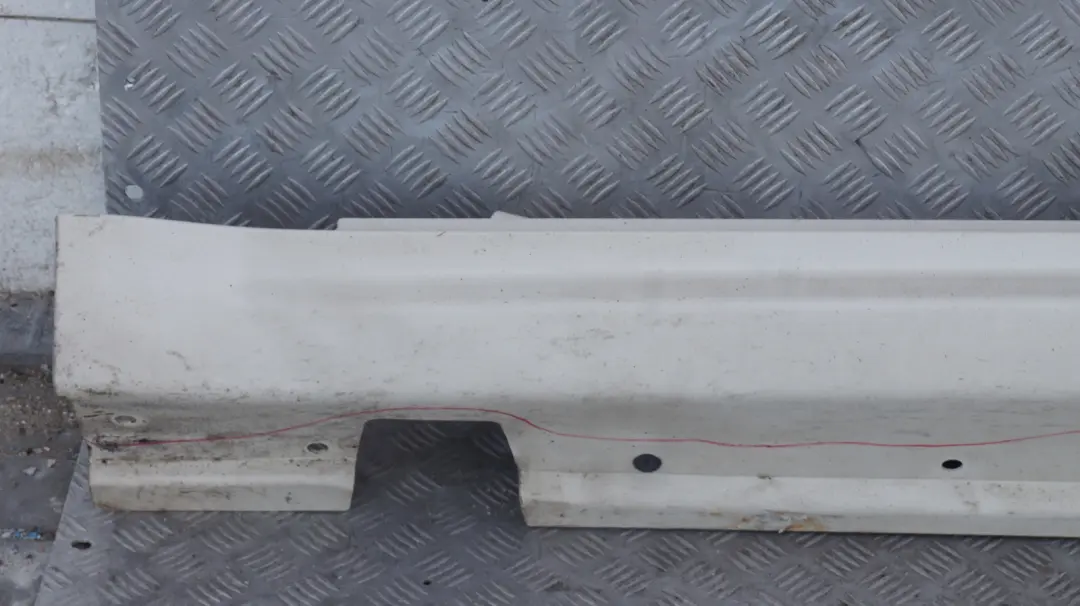 BMW MINI Cooper R56 R57 Abdeckung Schweller links Pepper White Pfeffer Weiß - SKU 0430299-PW - Teilenummer 0430299