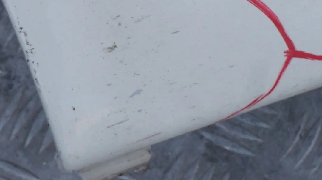 Kit Right Door O/S Sill Skirt Cover Pepper White to BMW MINI Cooper R56 R57 Aero with Part number 0430300 BMW MINI Cooper R56 R57 Aero Kit Right Door O/S Sill Skirt Cover Pepper White - SKU 0430300-PW - Part number 0430300