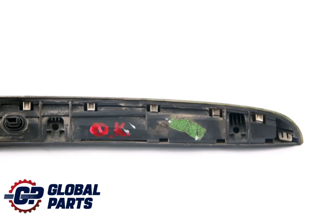 *Mini R56 R56N LCI Griffleiste Heckklappe Lackiert Pepper White 7151140 für mit Teilenummer 0430312 *Mini R56 R56N LCI Griffleiste Heckklappe Lackiert Pepper White 7151140 - SKU 0430312-PW - Teilenummer 0430312