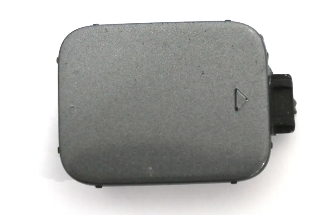 Cache Crochet Remorquage Pare-Chocs Avant Spacegrau A52 pour BMW E60 LCI à propos du numéro de pièce 0430601 BMW E60 LCI Cache Crochet Remorquage Pare-Chocs Avant Spacegrau A52 - SKU 0430601-SCG - Numéro de pièce 0430601