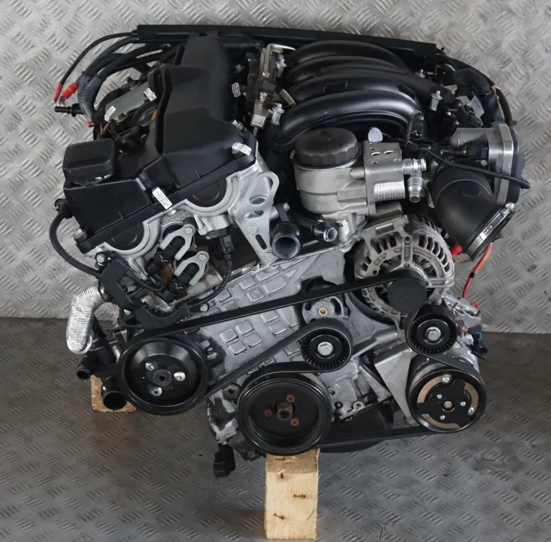 BMW 1 3 E87 E90 E91 120i 320i 150PS Kompletter Motor N46B20B 48 000 km GARANTIE - SKU 0430933-5 - Teilenummer 0430933