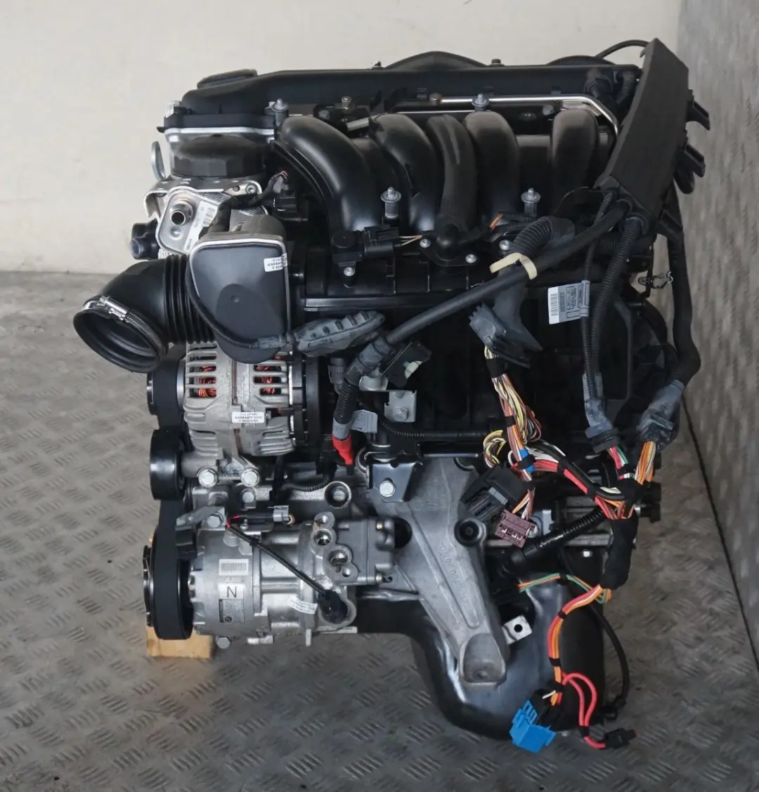 BMW 1 3 E87 E90 E91 120i 320i 150PS Kompletter Motor N46B20B 48 000 km GARANTIE - SKU 0430933-5 - Teilenummer 0430933