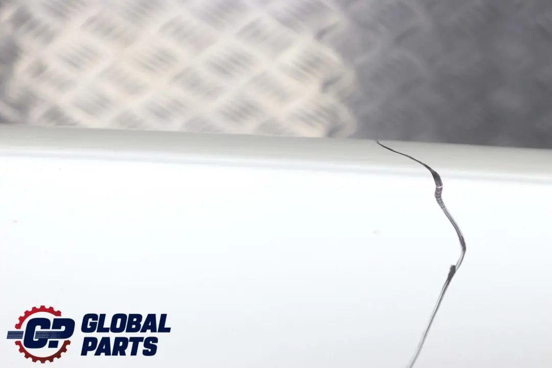 Complete Rear Bumper PDC White Gold to BMW 3 Series E92 E93 M3 with Part number 0433104 BMW 3 Series E92 E93 M3 Complete Rear Bumper PDC White Gold - SKU 0433104-WG - Part number 0433104