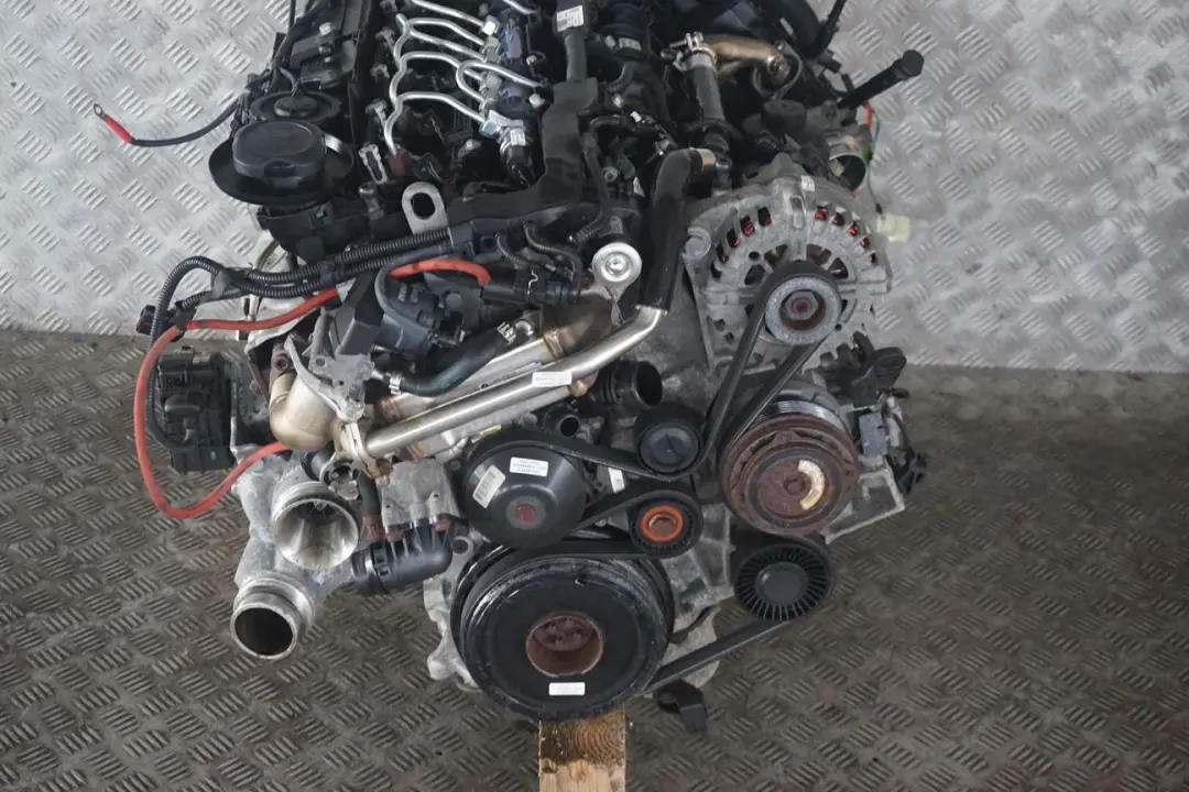 Kompletter Motor N57D30A Neue Steuerkette GARANTIE für BMW E90 E91 LCI 325d 330d mit Teilenummer 0442930 BMW E90 E91 LCI 325d 330d Kompletter Motor N57D30A Neue Steuerkette GARANTIE - SKU 0442930-3 - Teilenummer 0442930