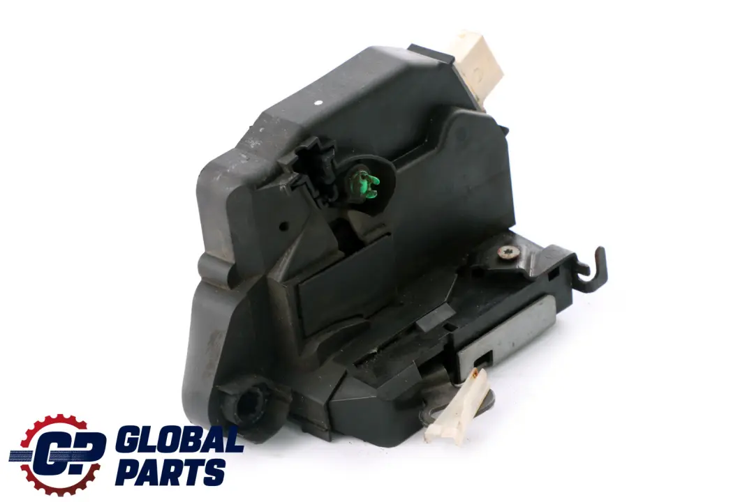 Zamek Drzwi Prawy Przód Przedni do Mini Cooper R50 R55 R56 o numerze 0556767 Mini Cooper R50 R55 R56 Zamek Drzwi Prawy Przód Przedni - SKU 0556767 - Numer Części 0556767