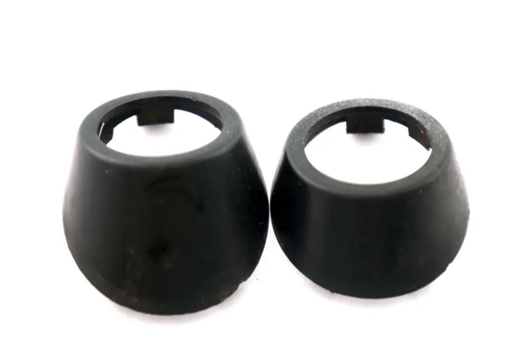 Wiper Axle Arm Cover to Mini R50 R52 R53 Rear with Part number 0690391 Mini R50 R52 R53 Rear Wiper Axle Arm Cover - SKU rhd-0690391 - Part number 0690391