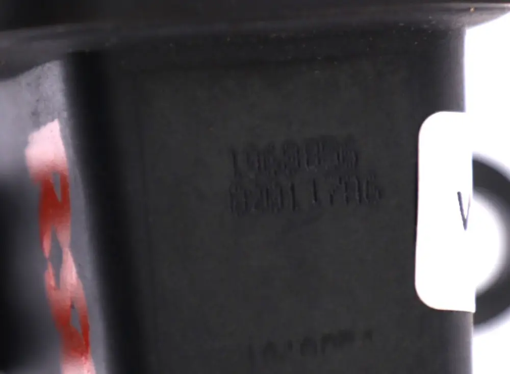 Benzinpumpen Schalter Notlichtschalter für Mini Cooper R50 R52 R53 mit Teilenummer 1068856 Mini Cooper R50 R52 R53 Benzinpumpen Schalter Notlichtschalter - SKU 1068856 - Teilenummer 1068856