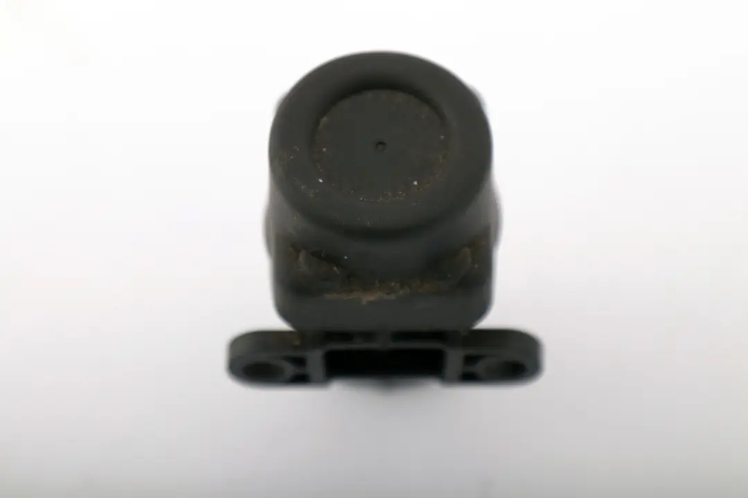 Interruttore inerziale emergenza taglio pompa carburante per Mini Cooper R50 R52 R53 con numero di parte 1068856 Mini Cooper R50 R52 R53 Interruttore inerziale emergenza taglio pompa carburante - SKU 1068856 - Numero di parte 1068856