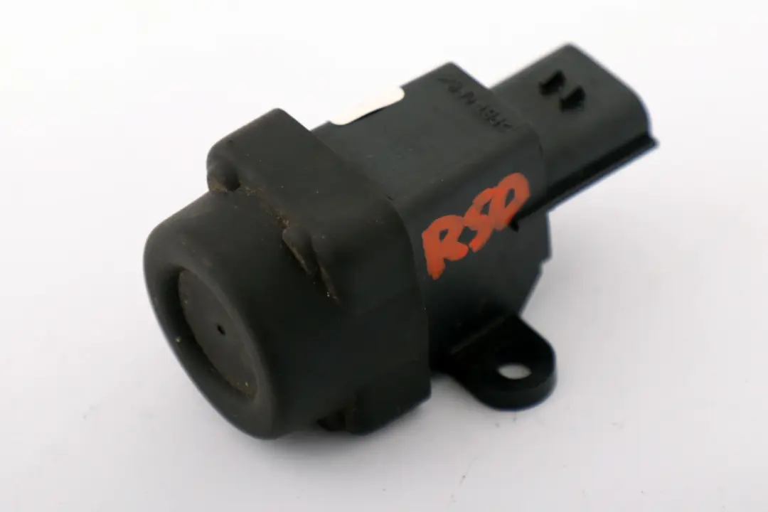 Interruttore inerziale emergenza taglio pompa carburante per Mini Cooper R50 R52 R53 con numero di parte 1068856 Mini Cooper R50 R52 R53 Interruttore inerziale emergenza taglio pompa carburante - SKU 1068856 - Numero di parte 1068856