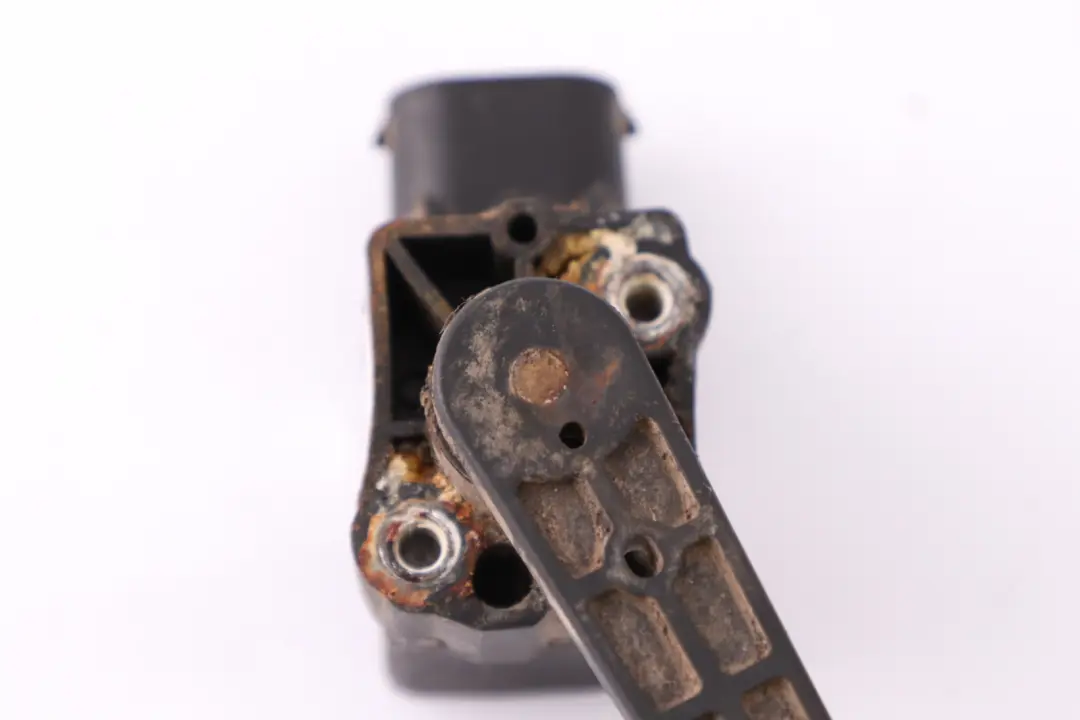 Sensor De nivel De los faros De xenon para BMW 1 3 5 E53 E60 E81 E87 E90 E91 con número de pieza 6784696 BMW 1 3 5 E53 E60 E81 E87 E90 E91 Sensor De nivel De los faros De xenon - SKU 1093697 - Número de pieza 6784696