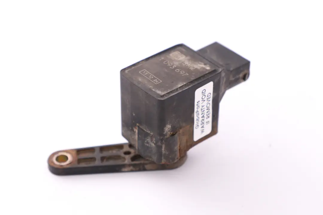 Czujnik poziomowania lamp xenon do BMW X5 E53 E60 E87 o numerze 6784696 BMW X5 E53 E60 E87 Czujnik poziomowania lamp xenon - SKU 1093697 - Numer Części 6784696
