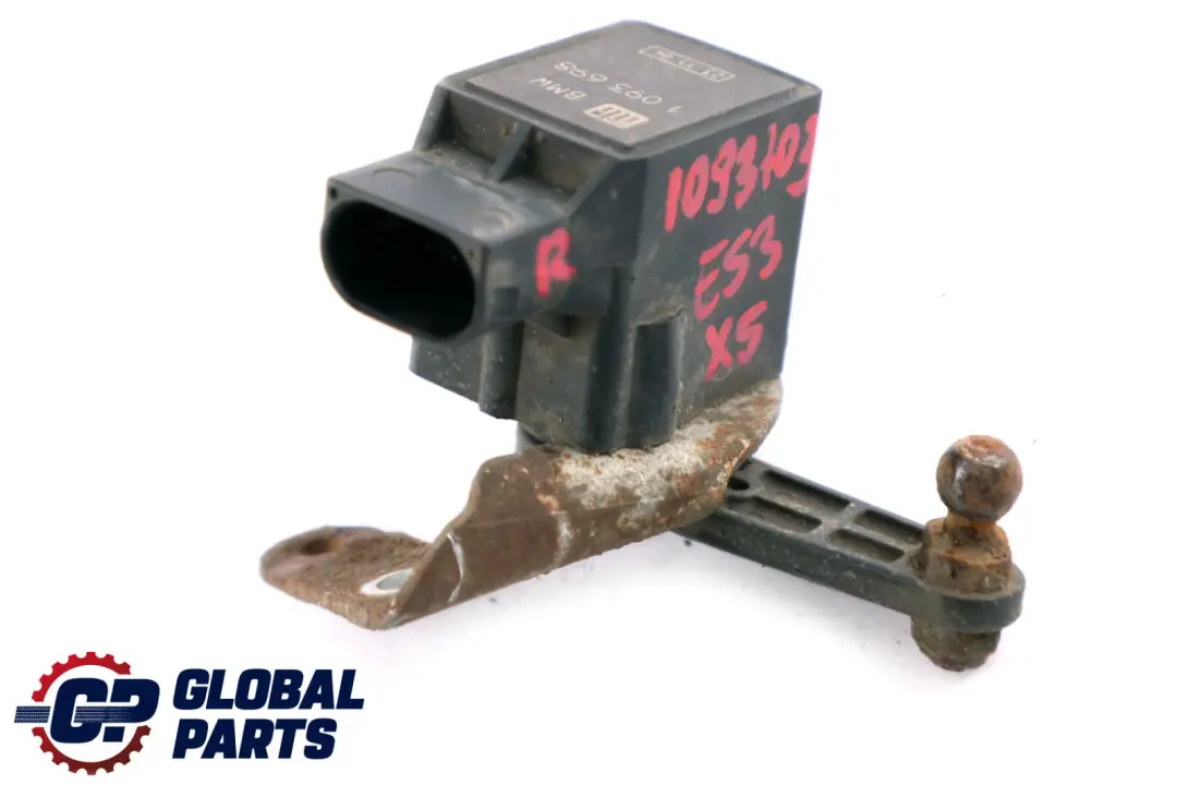 BMW X5 Series E53 Headlight Control Level Sensor Bracket Right O/S - SKU 1093703 - Part number 1093703