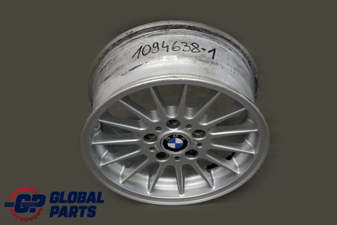 Alu Felge Alufelge Radial Styling 32 16" 7J ET:46 für BMW 3 er E36 E46 mit Teilenummer 1094638 BMW 3 er E36 E46 Alu Felge Alufelge Radial Styling 32 16" 7J ET:46 - SKU 1094638-1 - Teilenummer 1094638
