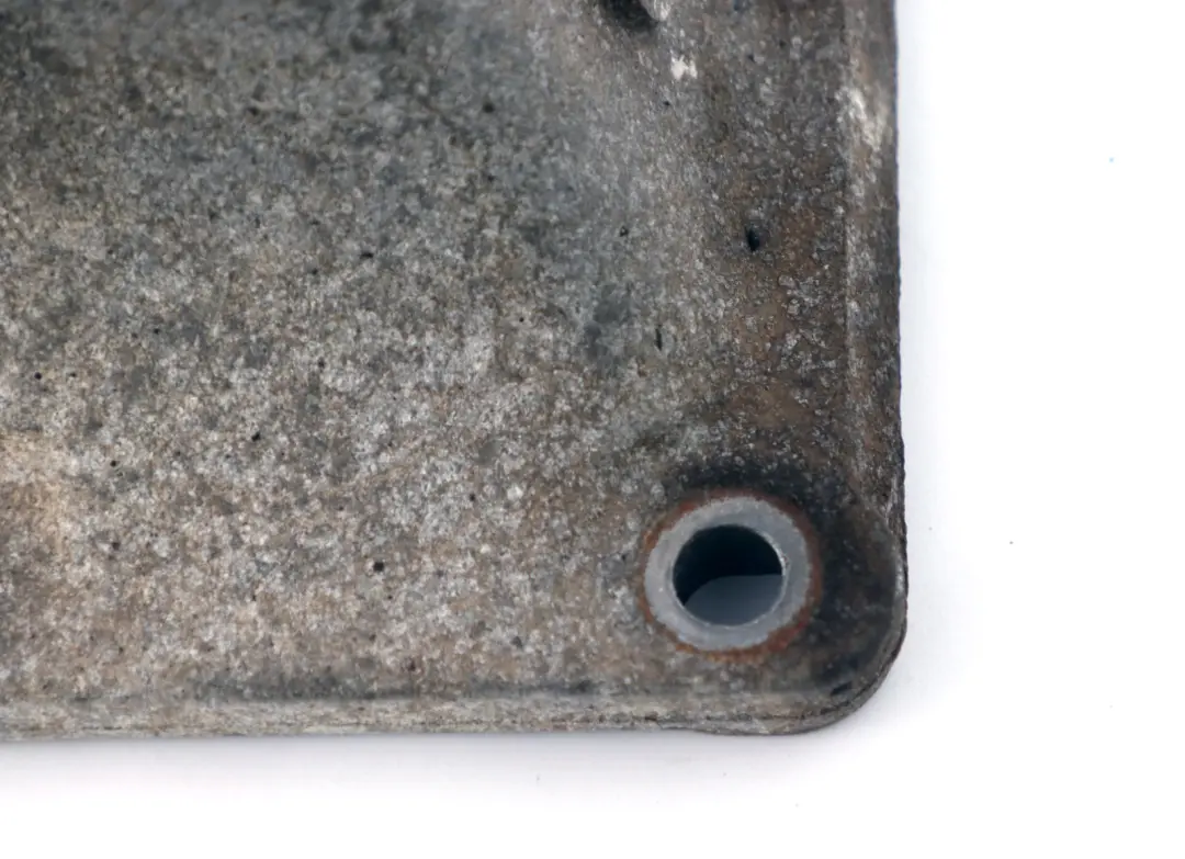 Transporteur Routier Droite 2211 pour BMW E46 E85 à propos du numéro de pièce 1094694 BMW E46 E85 Transporteur Routier Droite 2211 - SKU 1094694 - Numéro de pièce 1094694