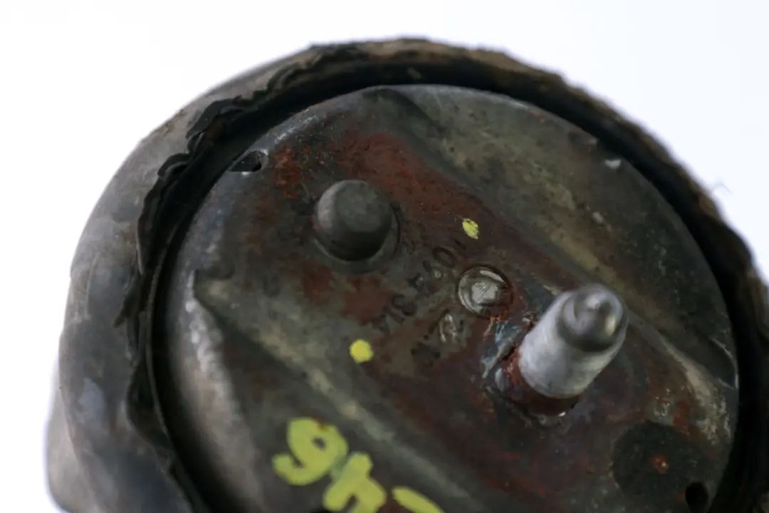 Podpora Silnika Przód do BMW Z4 E46 E85 o numerze 1094814 BMW Z4 E46 E85 Podpora Silnika Przód - SKU 1094814 - Numer Części 1094814