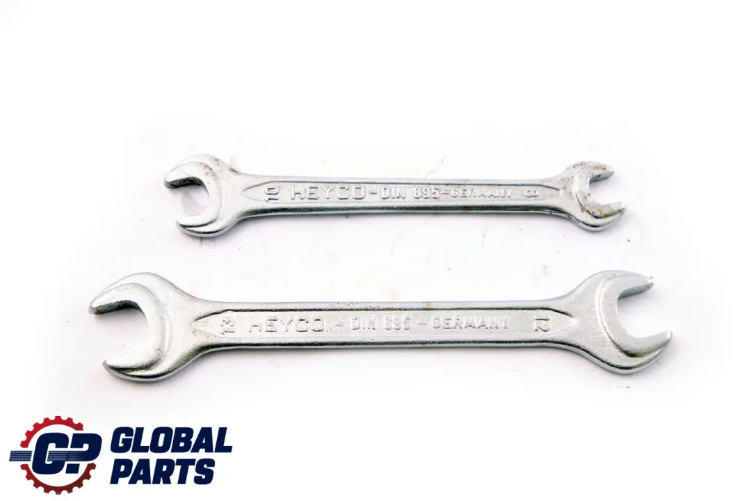 Tool Box Rear Boot Lid Tailgate Interior 1094910 to BMW 3 Series E46 with Part number 1094903 BMW 3 Series E46 Tool Box Rear Boot Lid Tailgate Interior 1094910 - SKU 1094910-1 - Part number 1094903