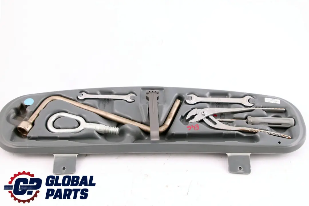 Werkzeugkasten 1094910 für BMW 3 er E46 mit Teilenummer 1094903 BMW 3 er E46 Werkzeugkasten 1094910 - SKU 1094910-1 - Teilenummer 1094903