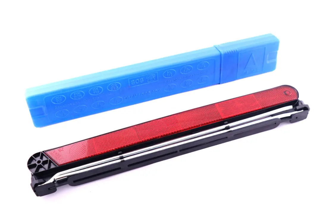 Triángulo De Advertencia BMW E60 E61 E87 E90 E91 Contenedor Azul para con número de pieza 1095457 Triángulo De Advertencia BMW E60 E61 E87 E90 E91 Contenedor Azul - SKU 1095457 - Número de pieza 1095457