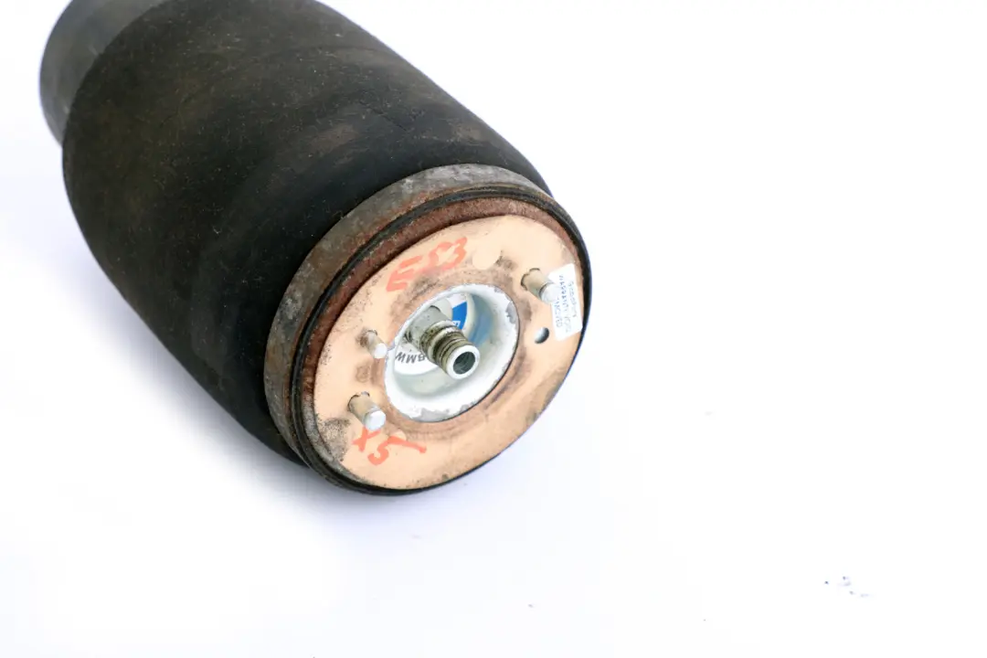 Reihe E53 Luftfederung Stoßdämpfer hinten rechts 3712 für BMW X5 mit Teilenummer 1095580 BMW X5 Reihe E53 Luftfederung Stoßdämpfer hinten rechts 3712 - SKU 1095580 - Teilenummer 1095580