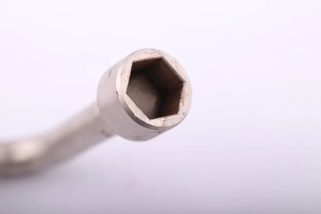 Manivelle Roue Boulon Ecrou Clé Barre 19 WAF pour BMW X5 E53 à propos du numéro de pièce 1095831 BMW X5 E53 Manivelle Roue Boulon Ecrou Clé Barre 19 WAF - SKU 1095831 - Numéro de pièce 1095831