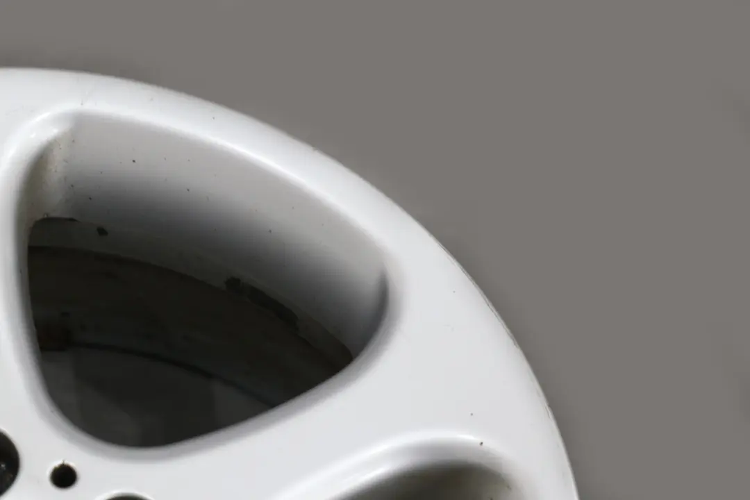 Alloy Rim 18" Star Spoke 69 8,5J ET:48 to BMW X5 SERIES E53 Wheel with Part number 1096227 BMW X5 SERIES E53 Wheel Alloy Rim 18" Star Spoke 69 8,5J ET:48 - SKU 1096227-1 - Part number 1096227