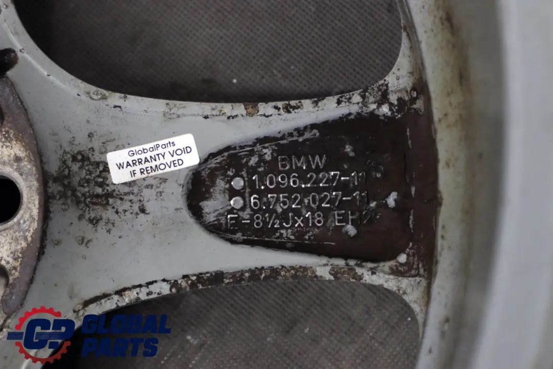 Alloy Rim 18" Star Spoke 69 8,5J ET:48 to BMW X5 SERIES E53 Wheel with Part number 1096227 BMW X5 SERIES E53 Wheel Alloy Rim 18" Star Spoke 69 8,5J ET:48 - SKU 1096227-1a - Part number 1096227