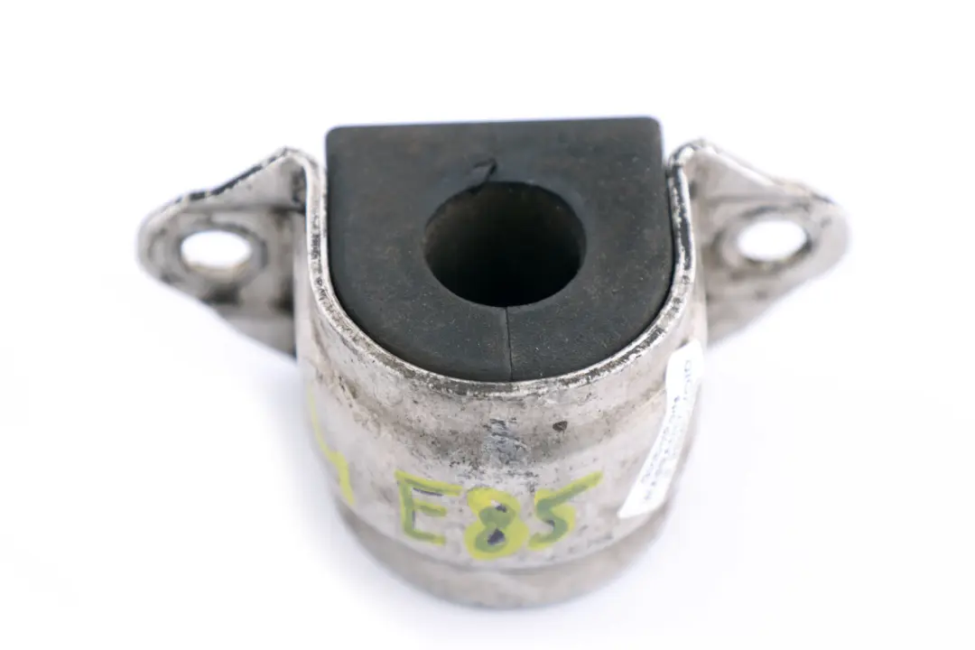 Front Axle Stabilizer Rubber Mounting Left/Right to BMW Z4 Series E85 E86 with Part number 1096365 BMW Z4 Series E85 E86 Front Axle Stabilizer Rubber Mounting Left/Right - SKU 1096365 - Part number 1096365