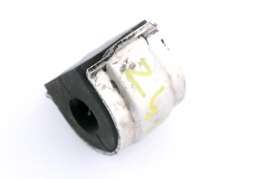 Gummilager Stabilisator D=25MM vorne links rechts für BMW Z4 er E85 E86 mit Teilenummer 1096365 BMW Z4 er E85 E86 Gummilager Stabilisator D=25MM vorne links rechts - SKU 1096365 - Teilenummer 1096365