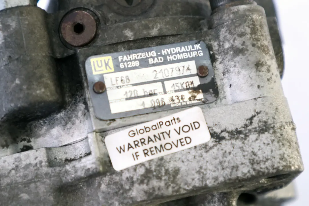 BMW X5 Serie E53 Essence M62 4.4i 4.6is Pompe de Direction Assistee - SKU 1096434 - Numéro de pièce 1096434