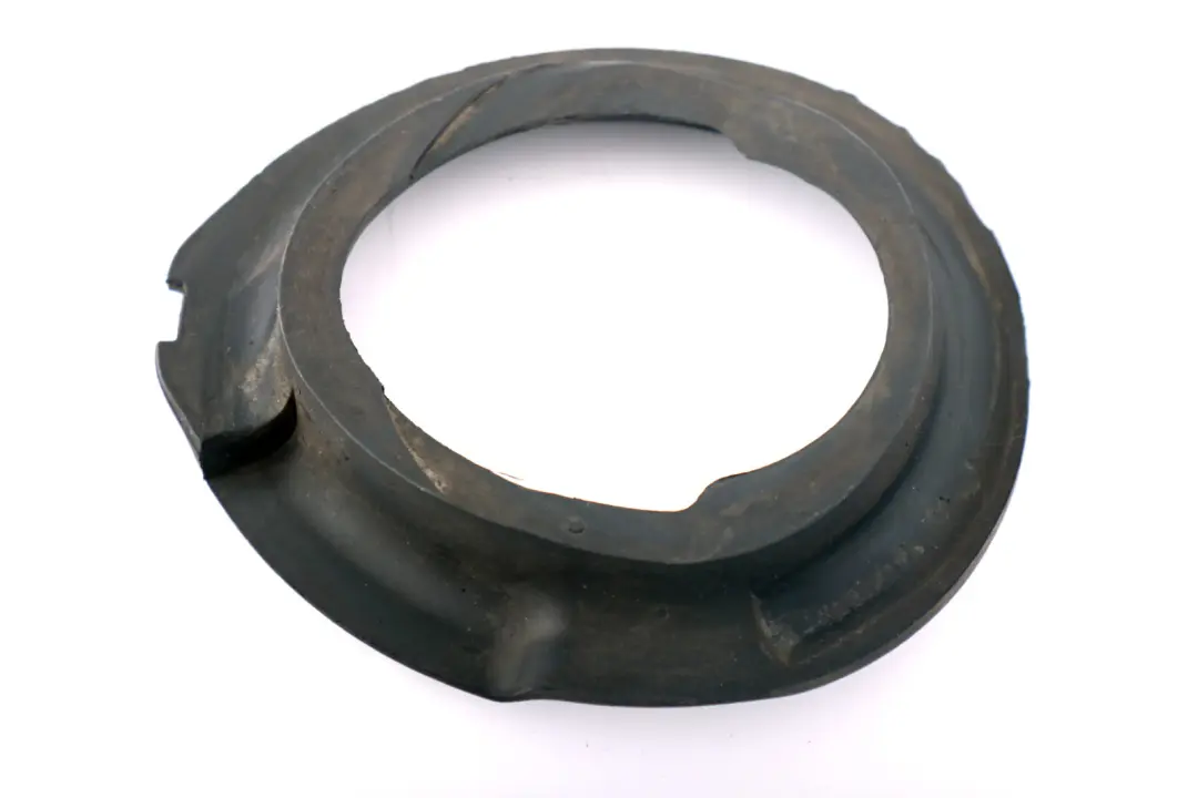 Federteller Untere Vorderradaufhängung Gummi Isolator für BMW E60 E61 E63 mit Teilenummer 1096664 BMW E60 E61 E63 Federteller Untere Vorderradaufhängung Gummi Isolator - SKU 1096664 - Teilenummer 1096664