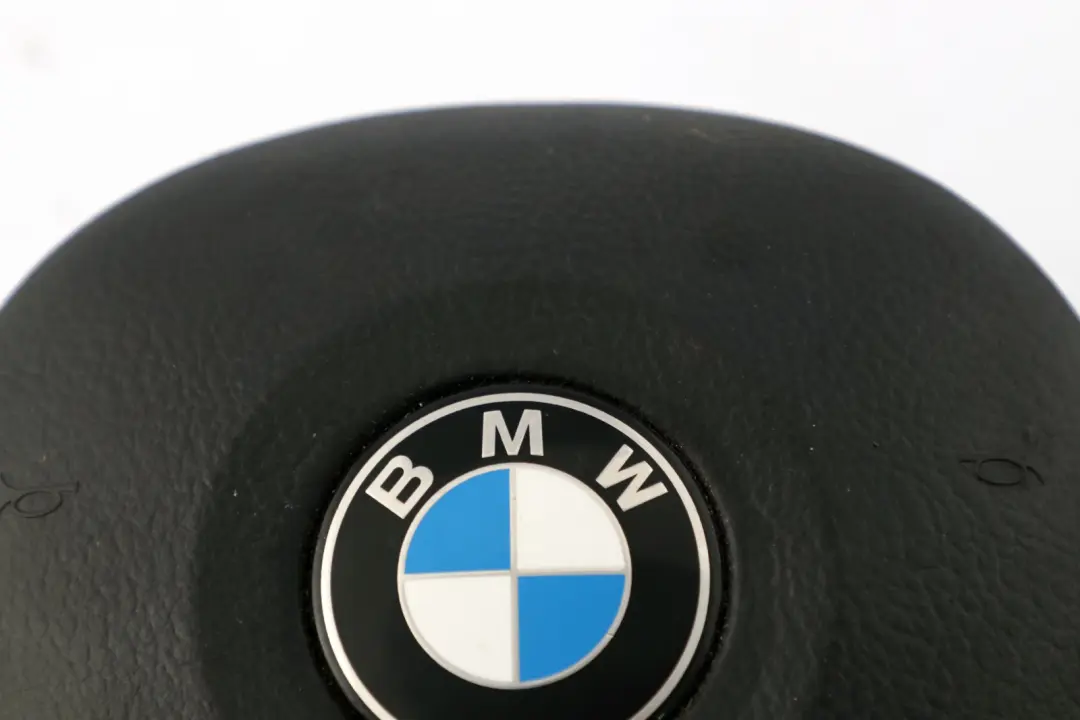 Steering Wheel Driver's Airbag Hub Cap 1096808 to BMW 3 5 X5 Series 5 E46 E53 with Part number 6880599 BMW 3 5 X5 Series 5 E46 E53 Steering Wheel Driver's Airbag Hub Cap 1096808 - SKU 1096808-5 - Part number 6880599
