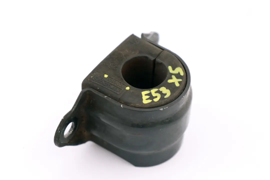 Guma Uchwyt Stabilizatora Przód do BMW E53 X5 o numerze 1097021 BMW E53 X5 Guma Uchwyt Stabilizatora Przód - SKU 1097021 - Numer Części 1097021