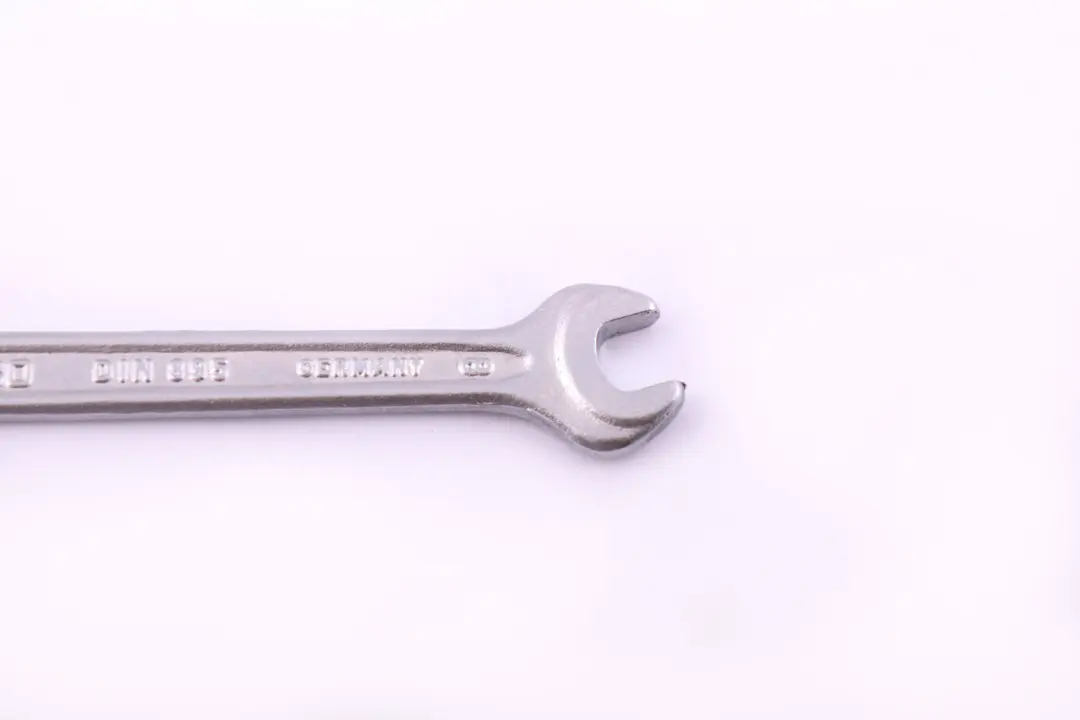 BMW E46 X5 E53 E60 E63 E65 Cle a Fourche Double 8 10 HEYCO - SKU 1112893 - Numéro de pièce 1112893