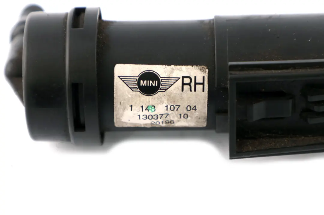 Lato Destro Getto Alta Pressione Lavafari per Mini R50 R53 con numero di parte 7147046 Mini R50 R53 Lato Destro Getto Alta Pressione Lavafari - SKU 1148107 - Numero di parte 7147046