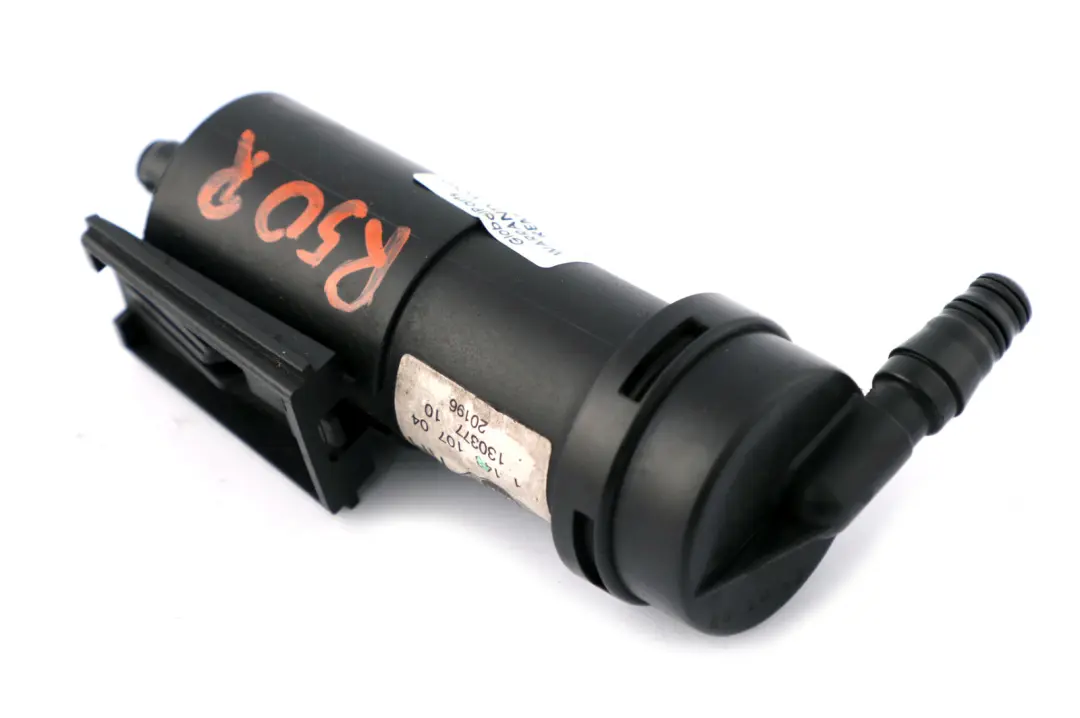 Right Side High Pressure Jet Headlight Washer Headlight to Mini R50 R53 with Part number 7147046 Mini R50 R53 Right Side High Pressure Jet Headlight Washer Headlight - SKU 1148107 - Part number 7147046